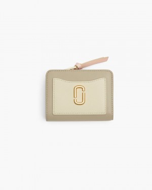 Marc Jacobs The Utility Snapshot Mini Compact Wallet Khaki Multicolor | 37HREKJXY