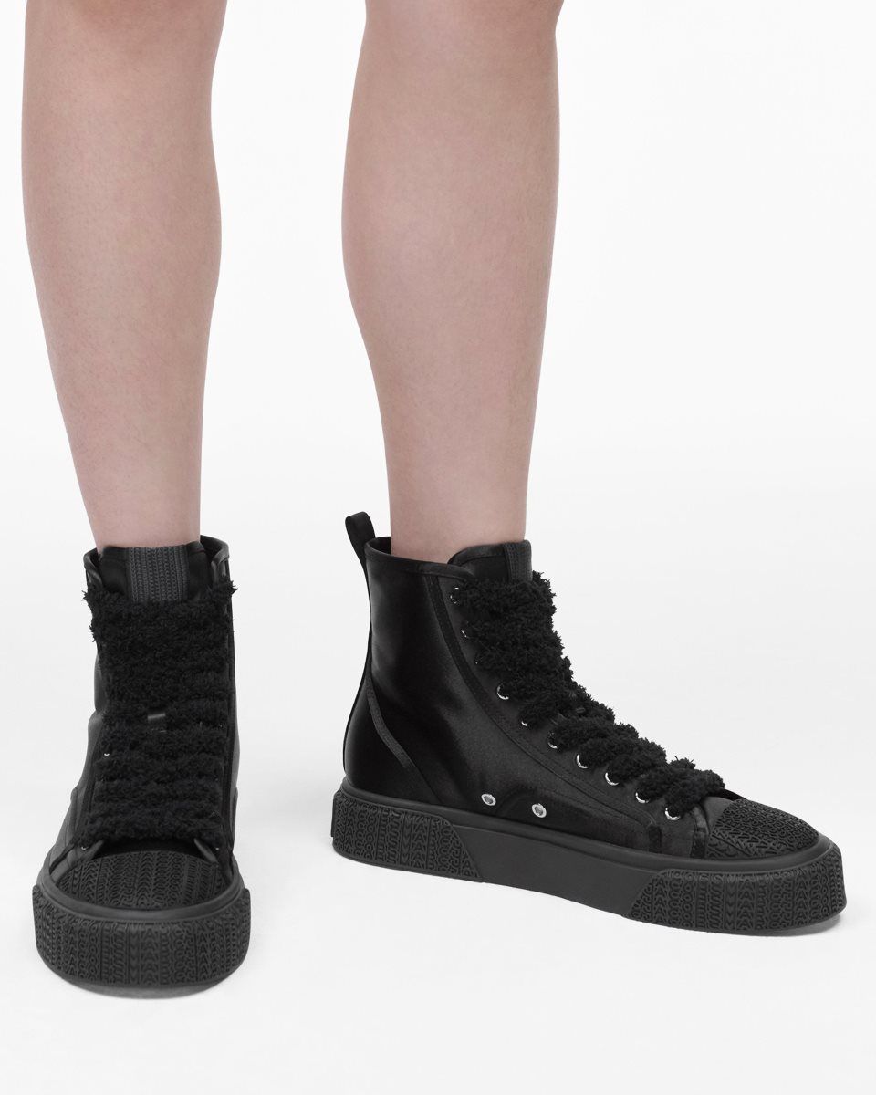 Marc Jacobs The High Top Satin Sneaker Black | 06APYDGWE